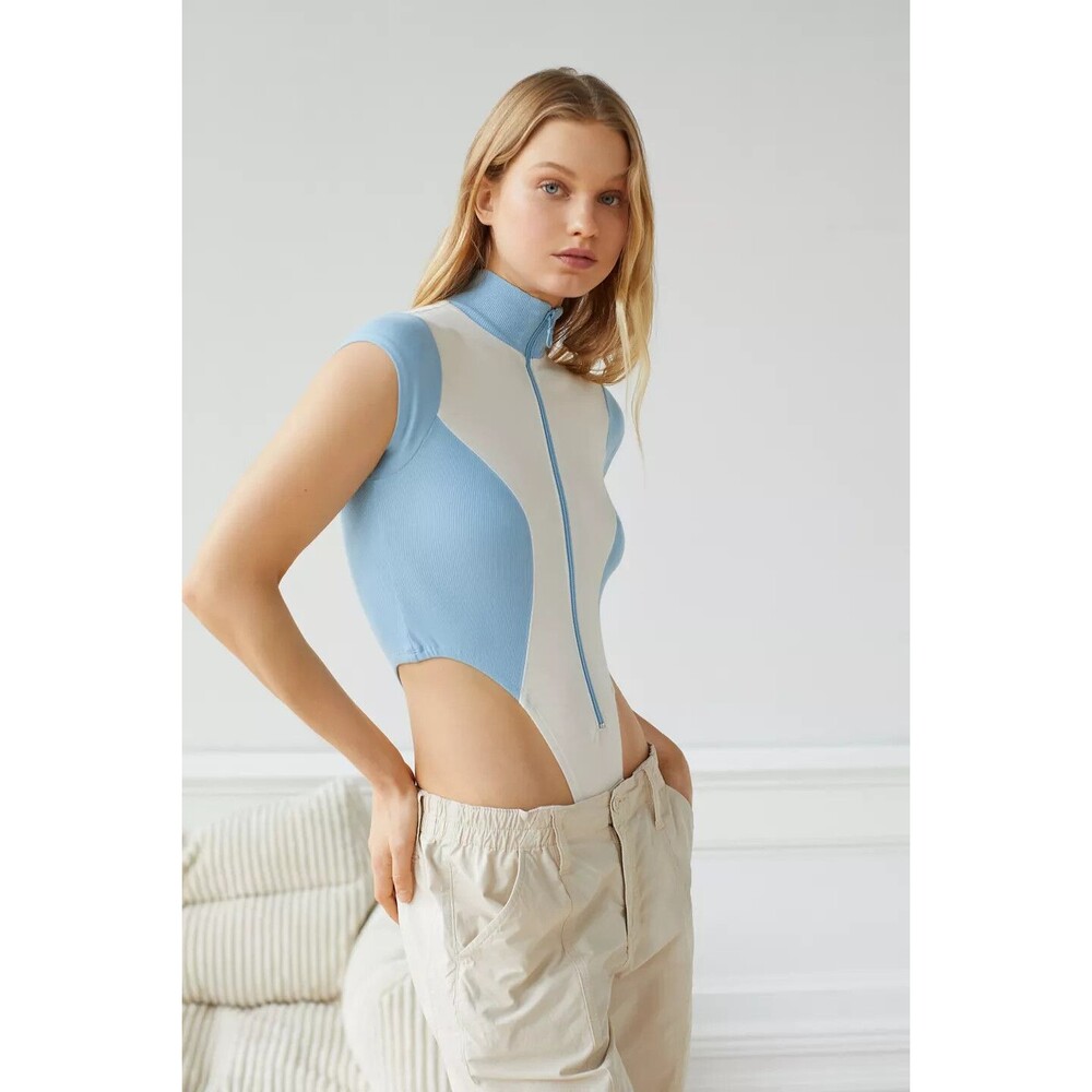 Out From Under Urban Outfitters Samira Bodysuit Top High Neck Zip-up M 276648